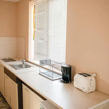 Ваканционна къща One-bedroom Holiday In Krapets Крапец